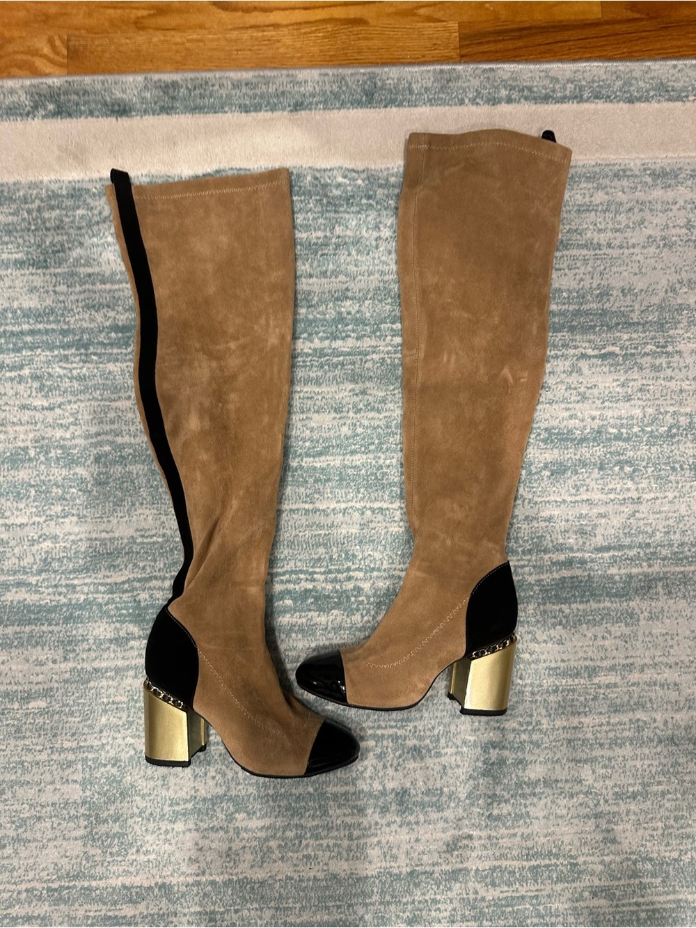 CHANEL Tan Suede Over-the-Knee Boots with Black Accents and Gold Block Heel - Picture 2 of 16